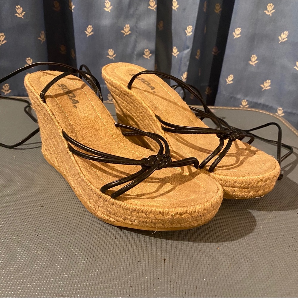 SOLD Y2K 2000s 90s platform wedge gladiator sandal